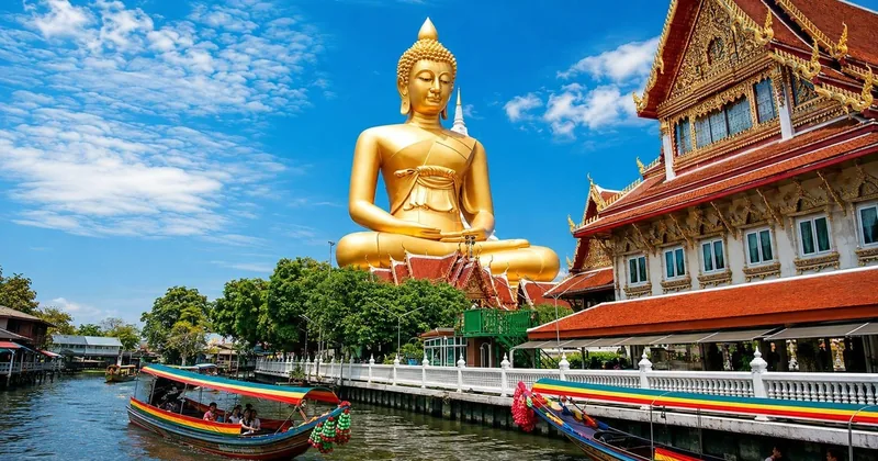 Longtail-Kanaltour zum Wat Arun